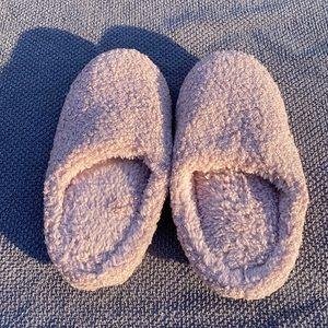 Women’s Slippers